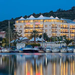 https://sisus-marina.aegeanhotels.net